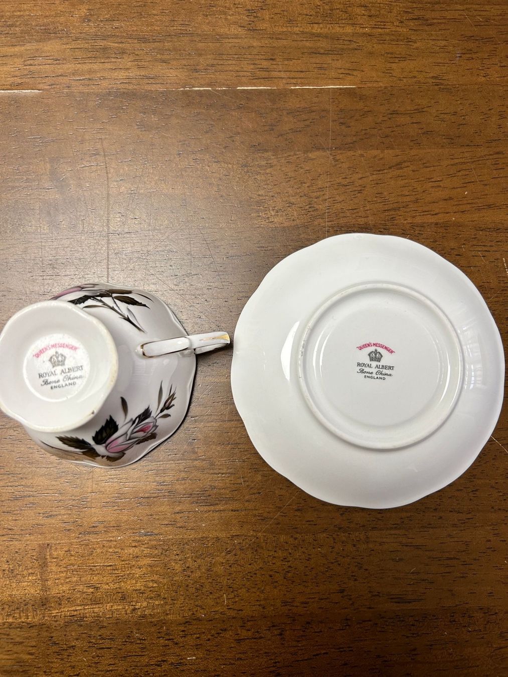 Royal Albert Tazze: Tazza da Tea royal albert queen messanger – Usato da Personico venduto da Giovinted28 2