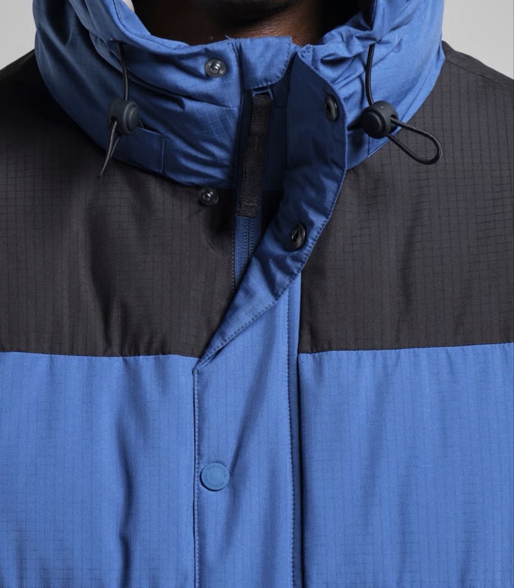 Giacche: Dedicated Puffer Jacket Vasa True Blue Grösse L – Nuovo e nell'imballaggio originale da Küsnacht ZH venduto da thirtytwo 6