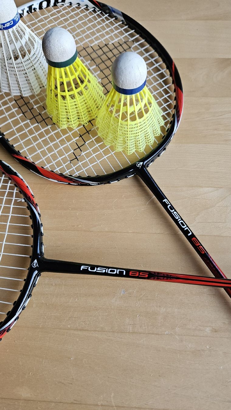 Dunlop Racchette: Dunlop Badminton Schläger Set – Usato da Schaan venduto da car_wrv2 3