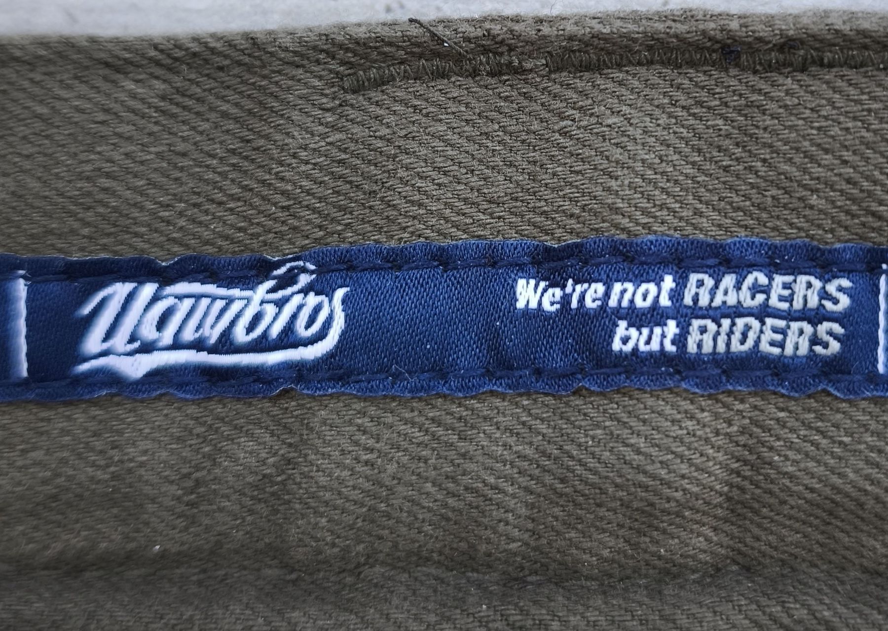 Pantaloni: Ugly Bros Bikerhose  – Usato da Unterägeri venduto da fisch67 3