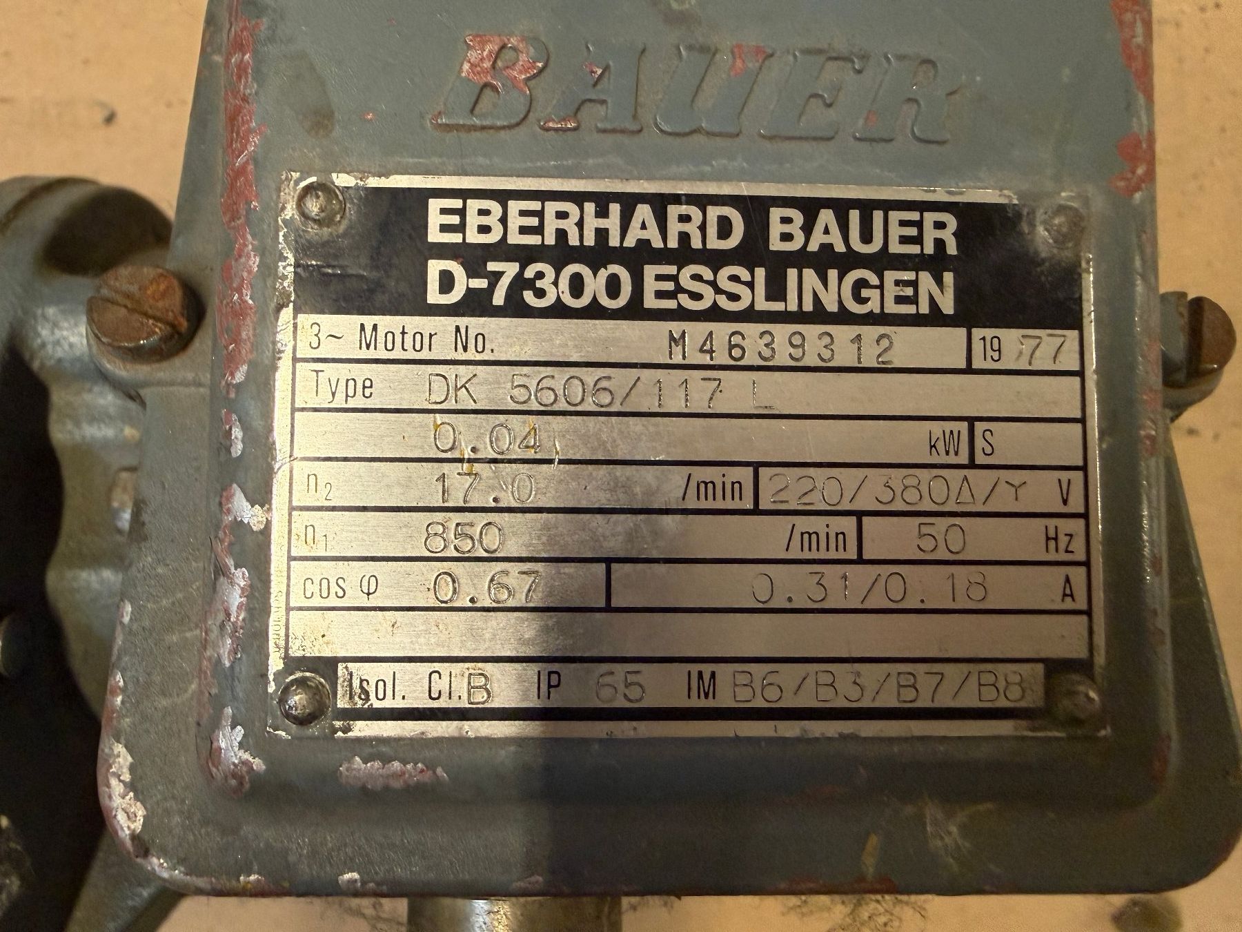 Moteurs: Elektromotor mit Getriebe – D'occasion à Basel par Mirko00 1