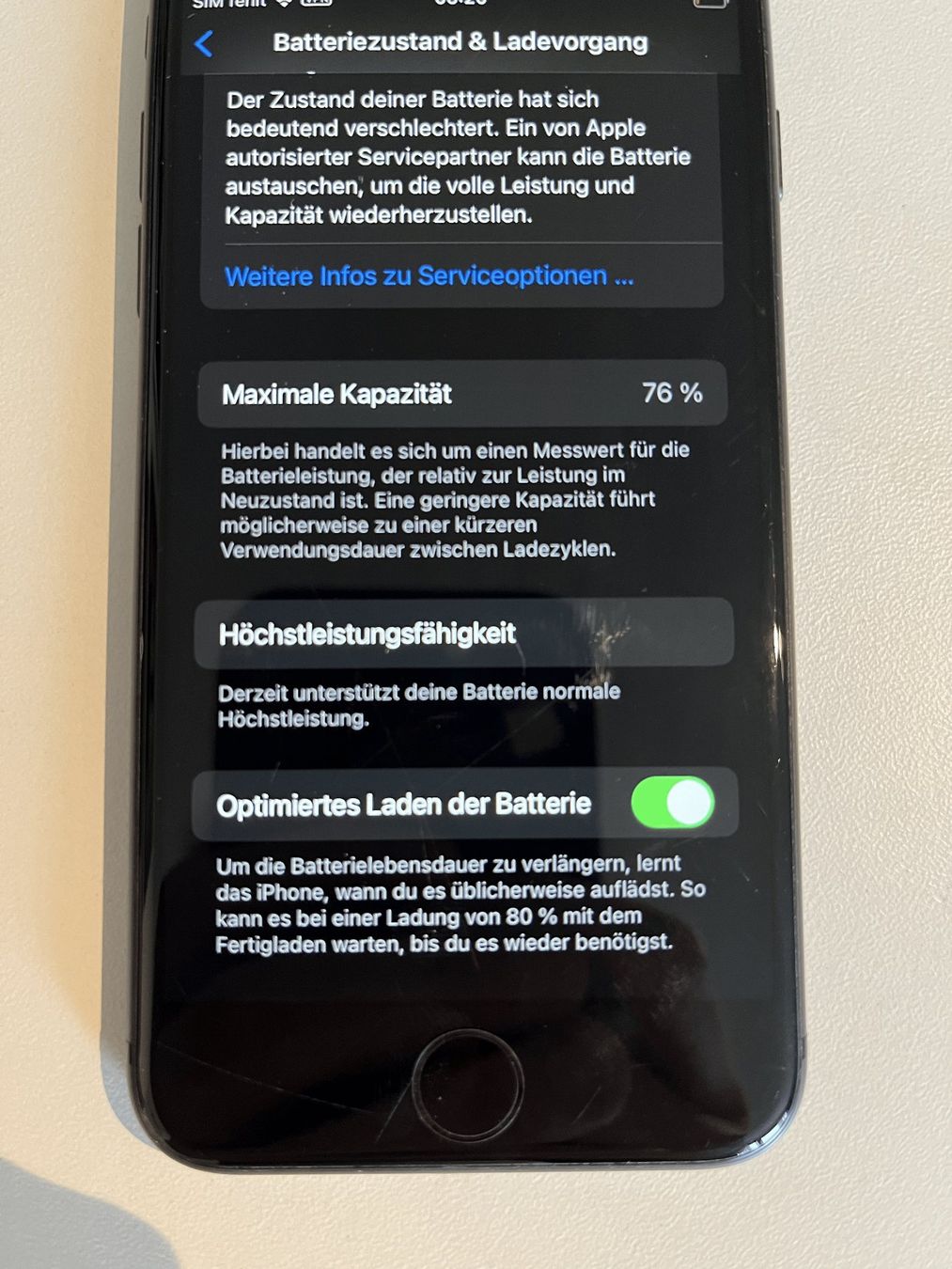 Apple Telefoni cellulari / Smartphones: iPhone 8 - Top Zustand, Schwarz, 64 GB – Usato da Dorf venduto da dar_dd6d 3
