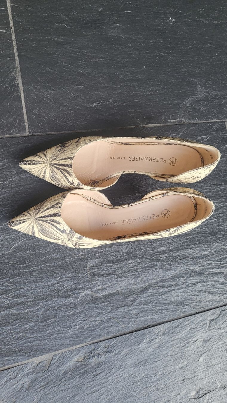 Kaiser Damenschuhe: Peter Kaiser Pumps Gr. 4 / 37, Python Print, neuwertig – Gebraucht aus Gutenswil von Spomi 4