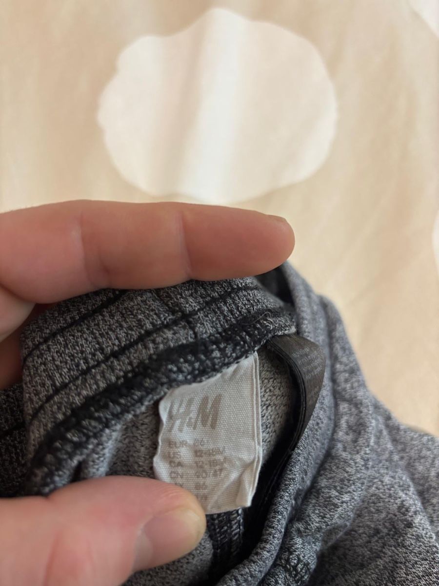H&M Pantaloni: Trainerhose gr. 86 Jungs – Usato da Basel venduto da jahrabarr 1