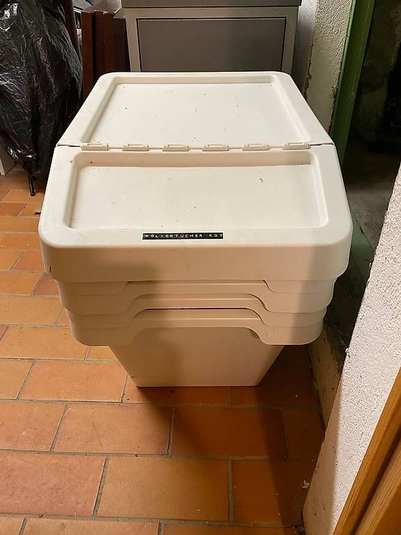 Sonstiges für Haushalt & Wohnen: boîtes de rangement avec couvercle – Gebraucht aus Martigny von seater 4