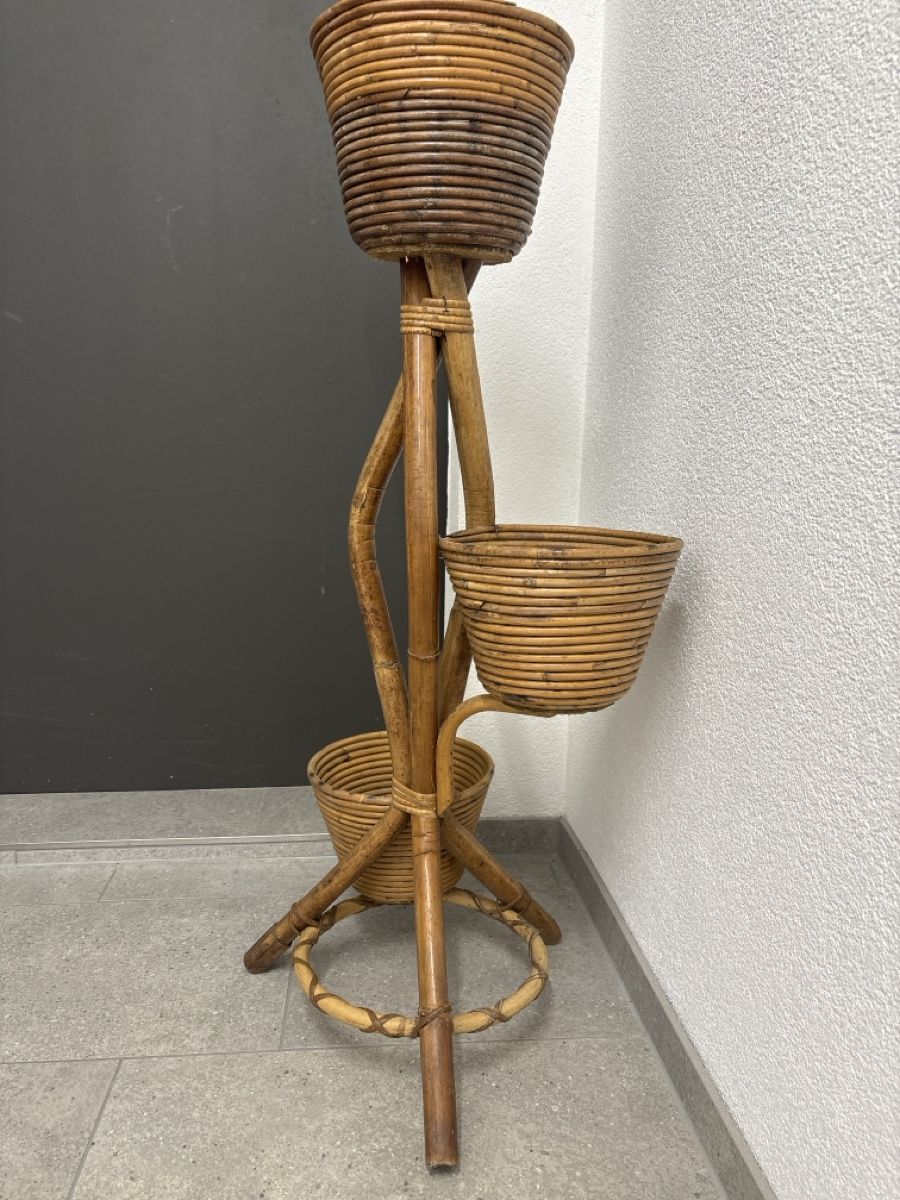 Alle Dekorationen: Pflanzenständer Rattanspirale 3 Körbe – Gebraucht aus rheineck von Neshi06 6