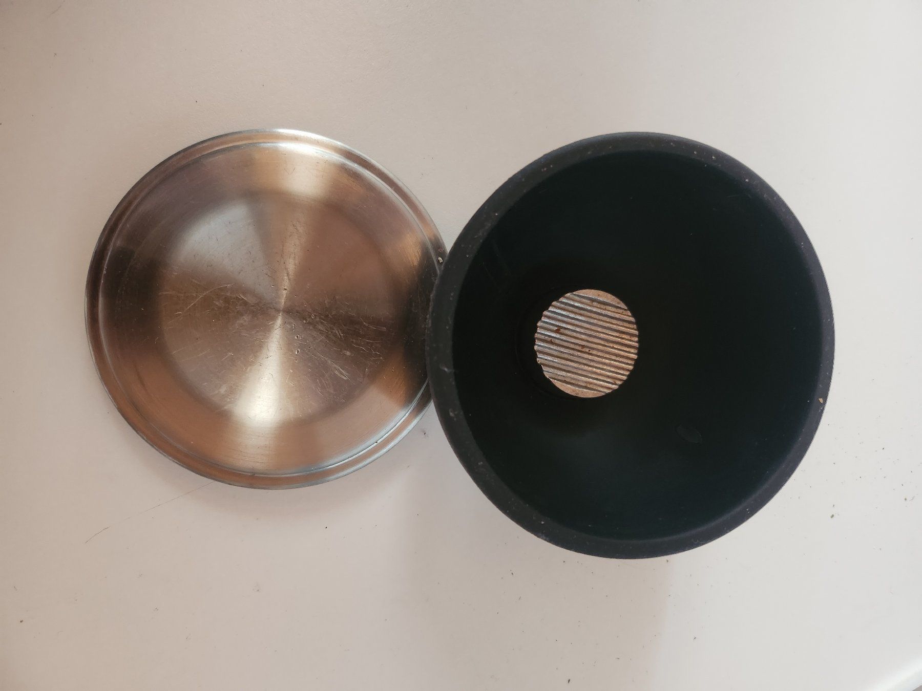 Elettrodomestici da cucina: Nussknacker MENU, dänisches Design – Usato da Weiningen ZH venduto da Annakatharina 1