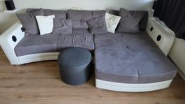 Ecksofa mit LED und Lautsprechern (Bluetooth,Aux,usb)