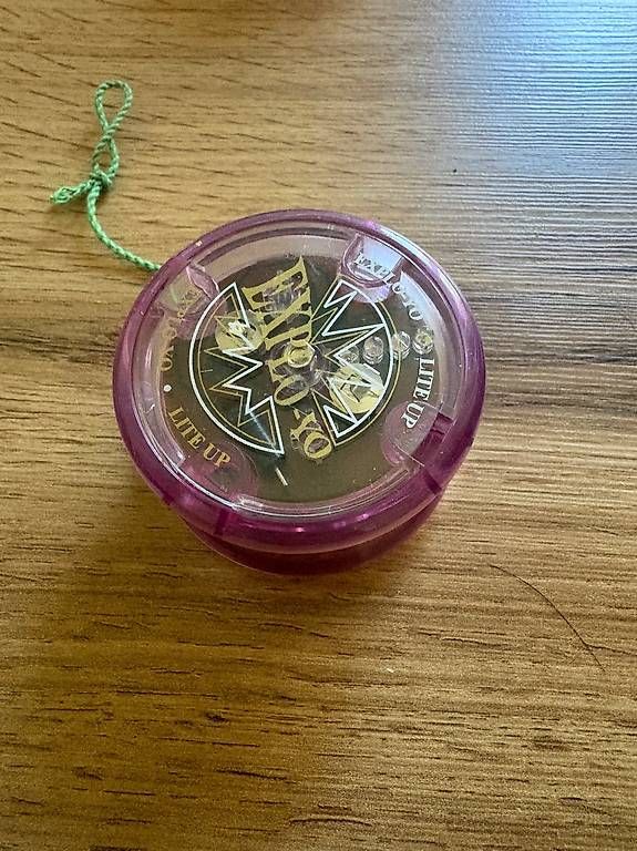 Jouets: Yo-Yo's – D'occasion à Brügg BE par Mathys1 4