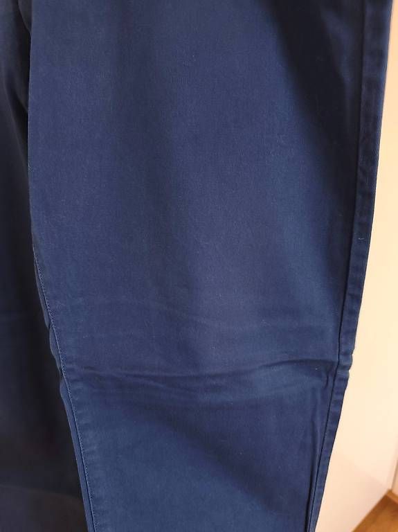 Lacoste Pantalons: Lacoste Chinos, Gr. 38/34 – D'occasion à Niederrohrdorf par RainerW79 1