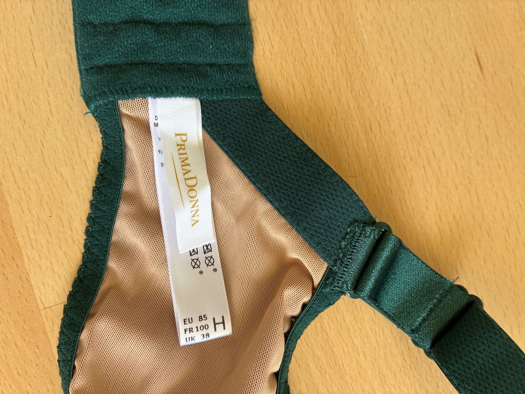 Sonstige Unterwäsche: BH PrimaDonna 85H – Neu und originalverpackt aus Uetikon am See von sol73 3