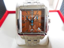 TISSOT Uhr Quadrato