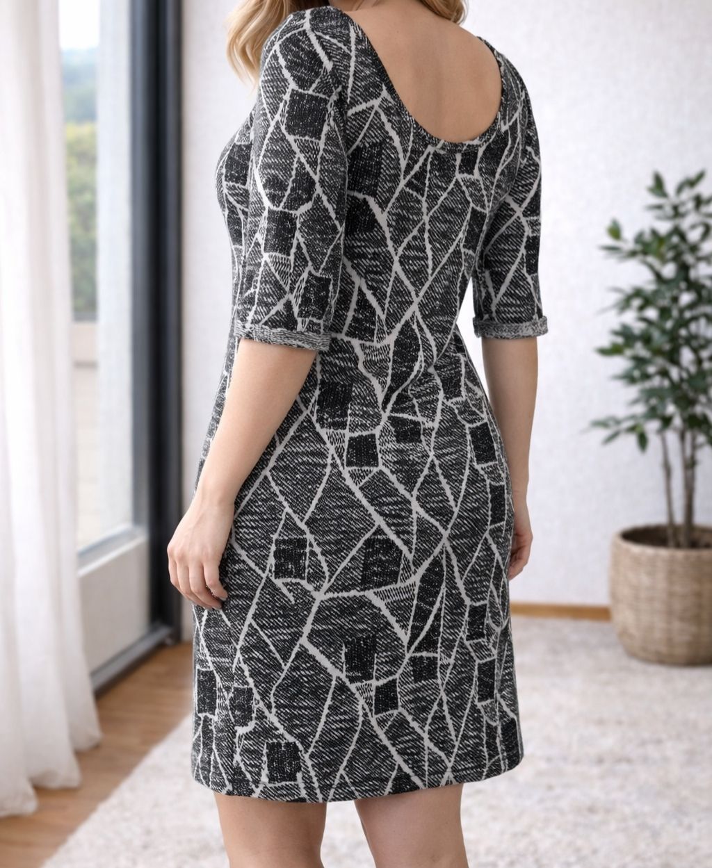 Vestiti: Damen Kleid M 38 40 Schwarz Weiß basic Business 4000 – Usato da Vinelz venduto da sonnenmond77 1