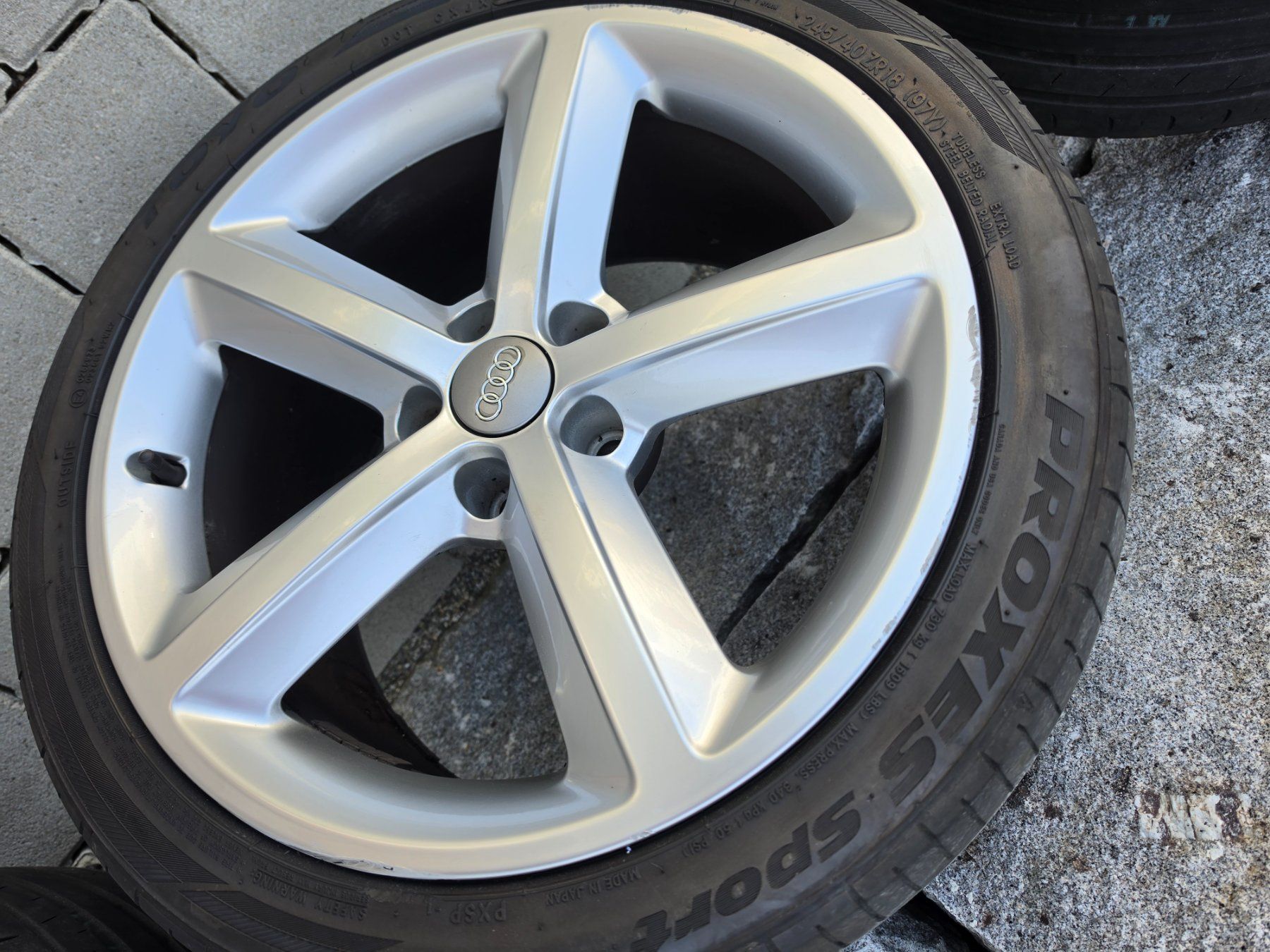 Audi Cerchioni: Gebrauchte Original Audi A5 Alufelgen. – Usato da Balsthal venduto da ang_trv6 1