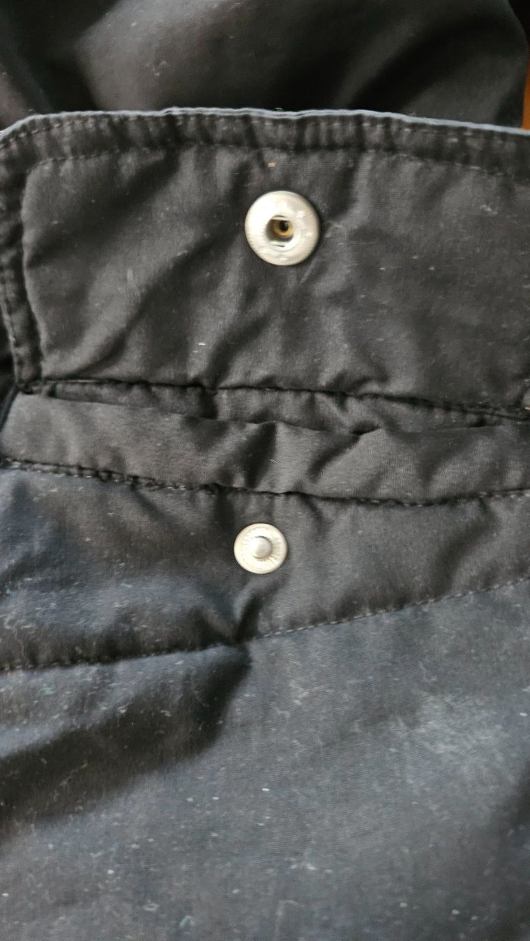 Vestes & Manteaux: Knabenjacke mit Kapuze – D'occasion à Sachseln par Cadfael1 4