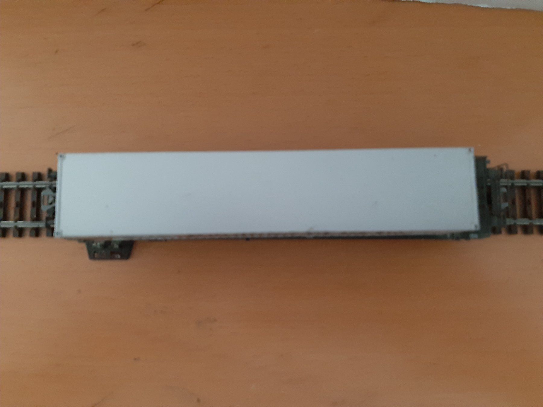 Märklin Modellini di ferrovie: Märklin H0 4-achs Containerwagen MAERSK – Usato da Ittigen venduto da Van_der_Valk 2
