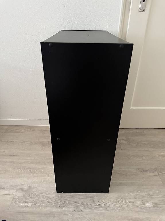 Scaffali: Meuble 5 cases – Usato da Lausanne venduto da rap_j86l 2