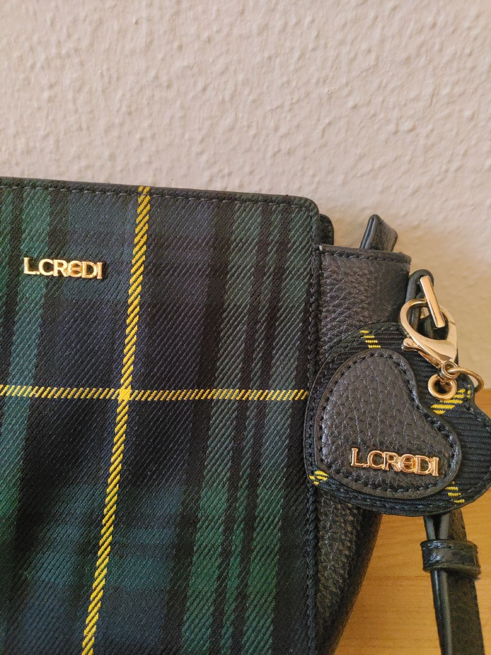 Borse da donna: Women's Handbag – Nuovo (secondo la descrizione) da Basel venduto da yat_r699 1