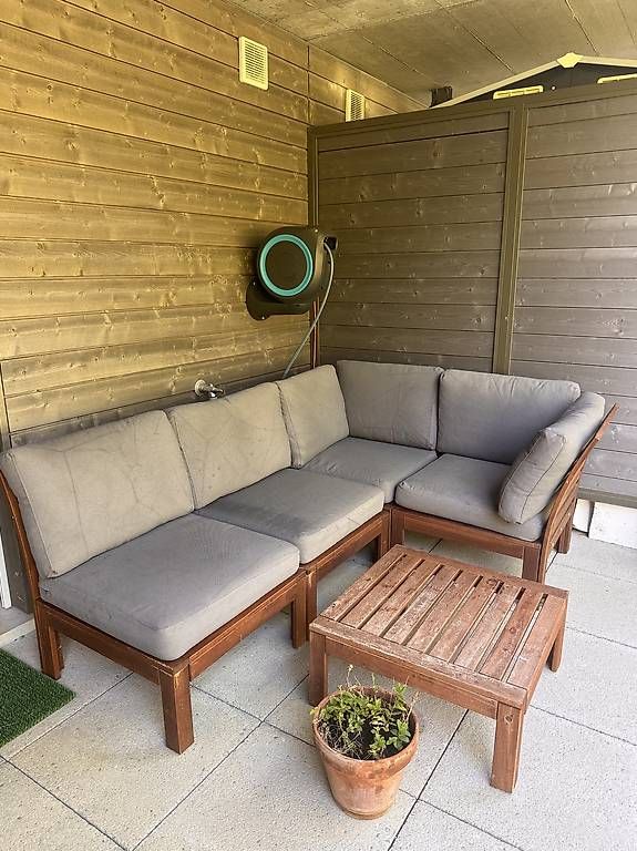 Divani: Ikea NÄMMARÖ Gartenmöbel Ecksofa 4-sitzig mit Tisch – Usato da Lyss venduto da sin_c5fh