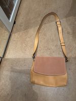 Borsa in pelle da donna color caramello, usata, perfetta per