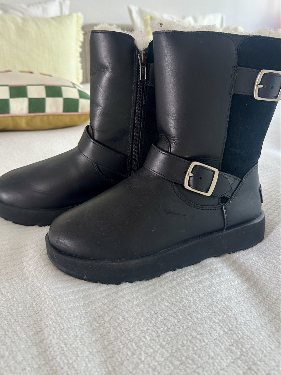 Ugg Damenschuhe: UGG Boots Leder Schwarz EU 38 / UK 5.5 – Gebraucht aus Zürich von aquaya01
