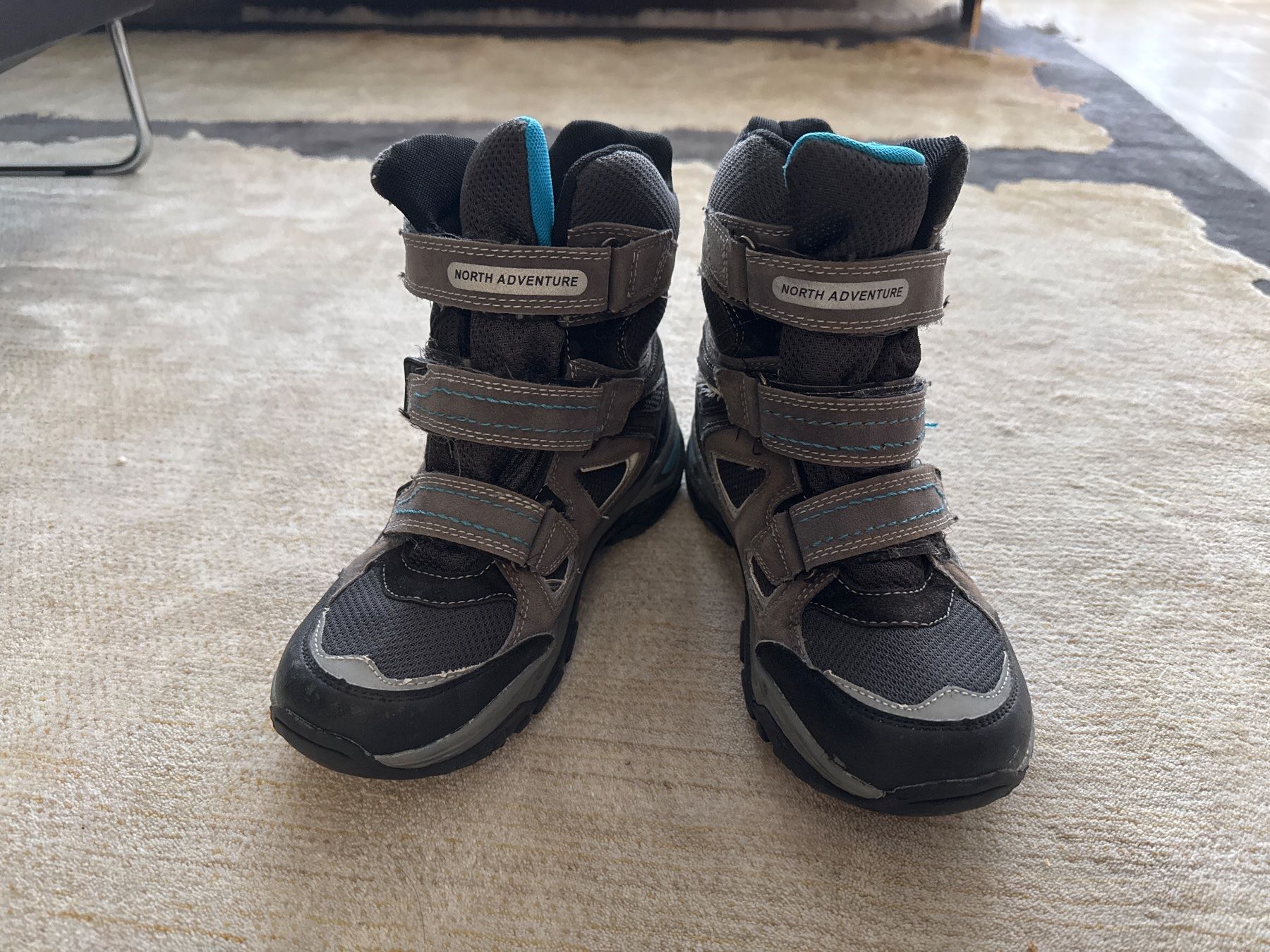 Scarpe per ragazzi: Wanderschuhe North Adventure -Gr 37 – Usato da Zug venduto da Jm2005