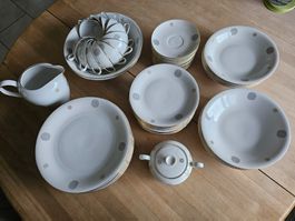 Geschirr-Set, Vintage in zeitlosem Design (Seltmann Weiden)