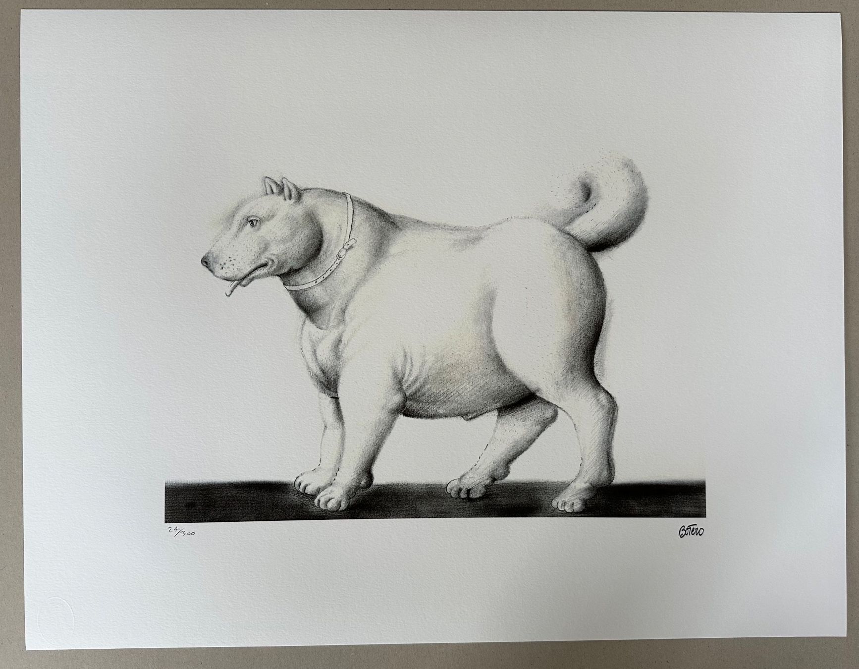 Posters & Illustrations: Fernando Botero: Dog 24/300 – Neuf (Voir description) à Meilen par Smgdesign