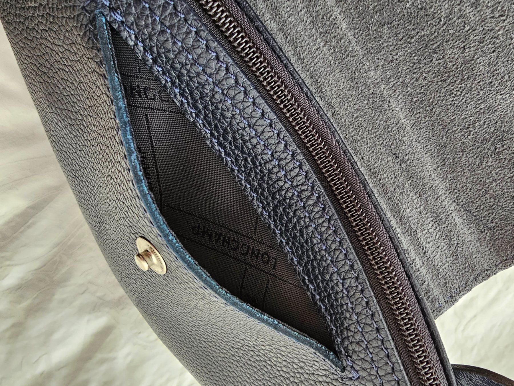 Longchamp Taschen für Damen: Longchamp aus Leder – Gebraucht aus Sissach von fionayyo 5