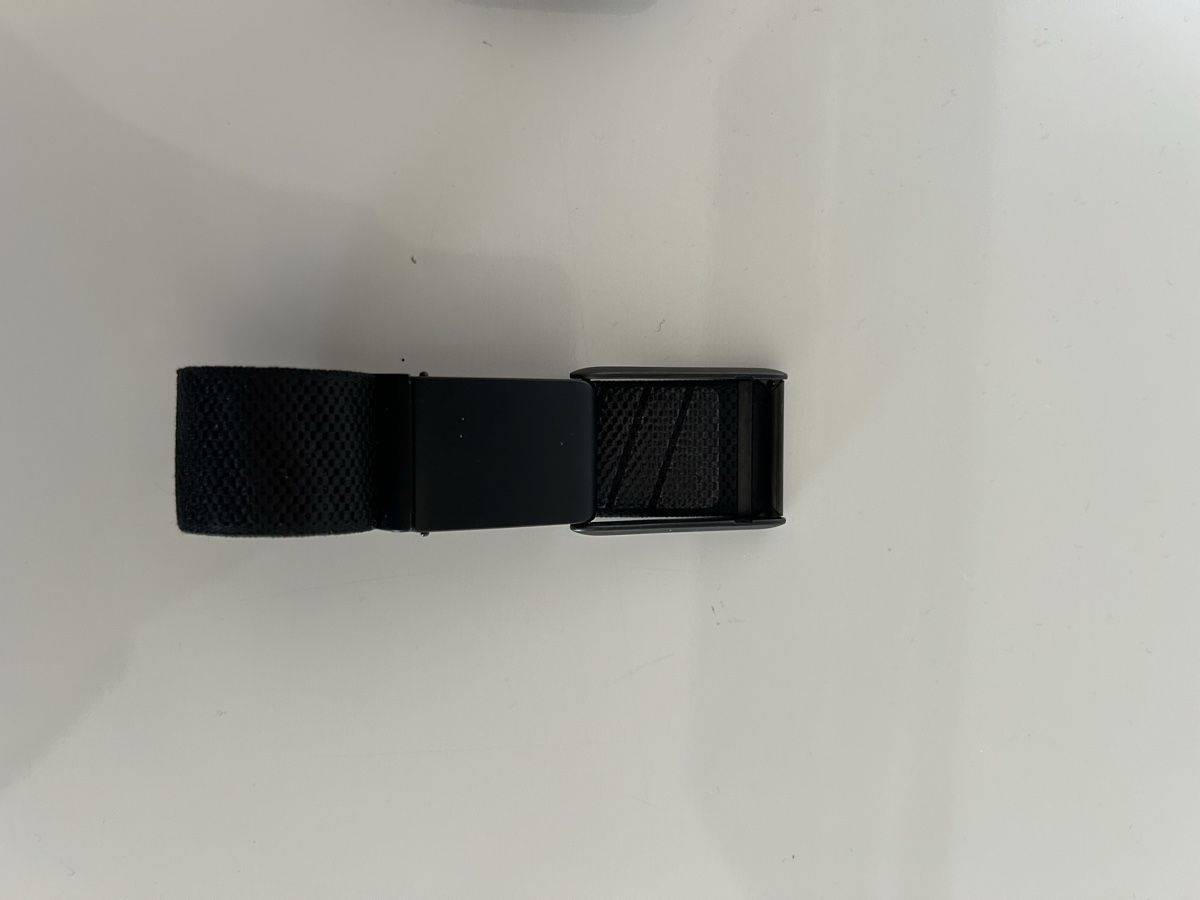 Whoop Smartwatch: WHOOP 5.0 Set mit 3 Armbändern & PowerPack – Gebraucht aus Laufenburg von CCF 1