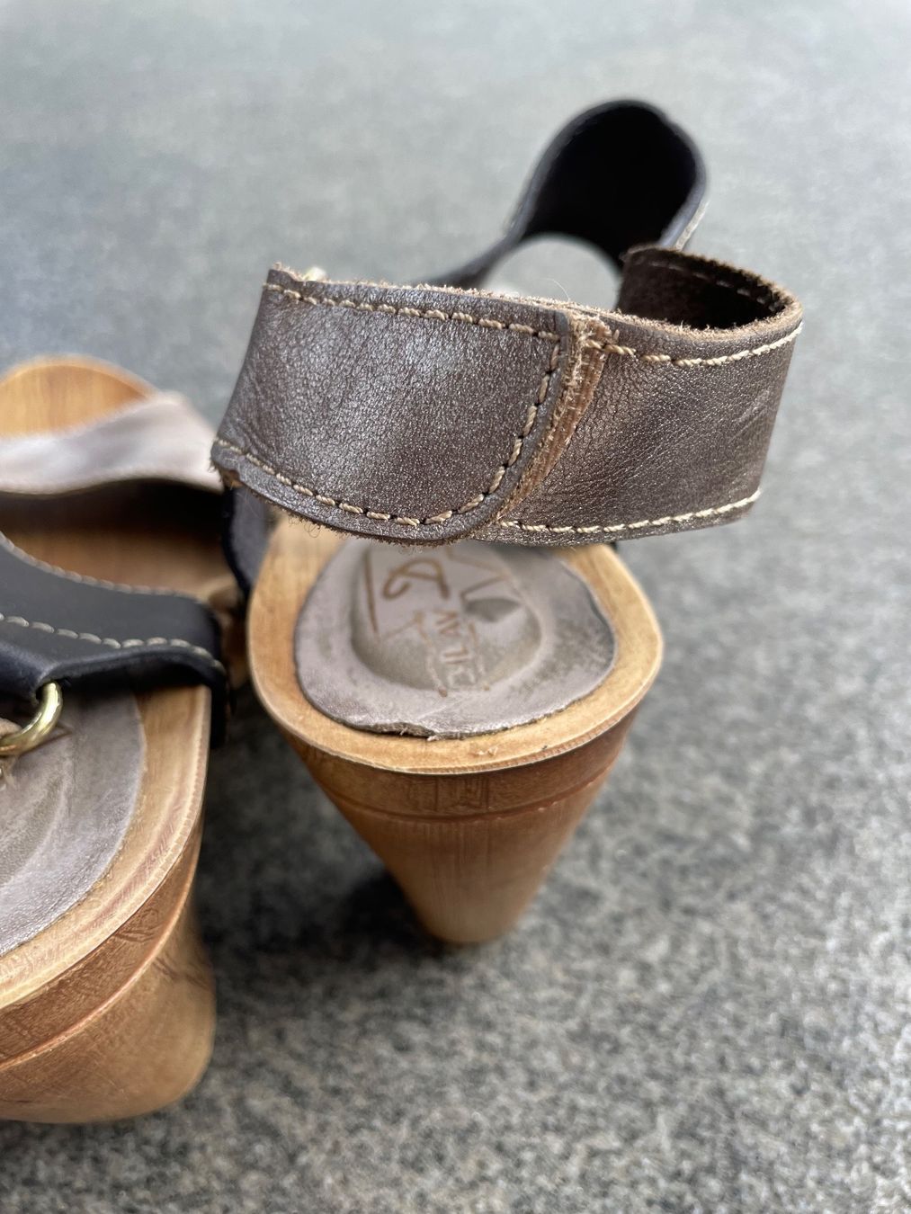 Damenschuhe: Wunderschöne Ledersandalen in Gr. 37 – Gebraucht aus Urdorf von leoale 5