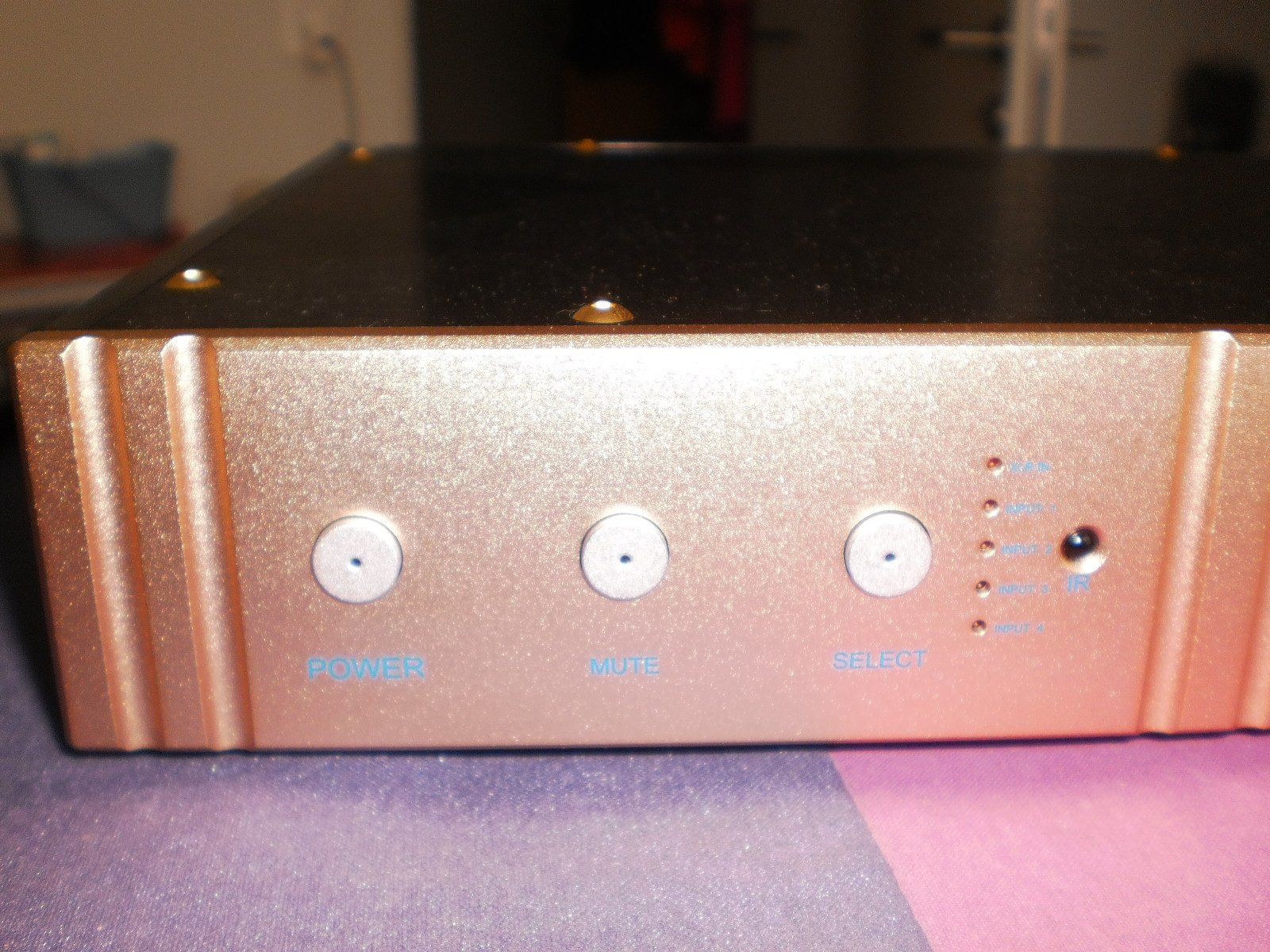 Amplificatori: High End Vorverstärker – Usato da Gonten venduto da Bollyalb 2