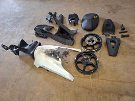 Aerox Teile Gebraucht alles zusammen ab 1.-