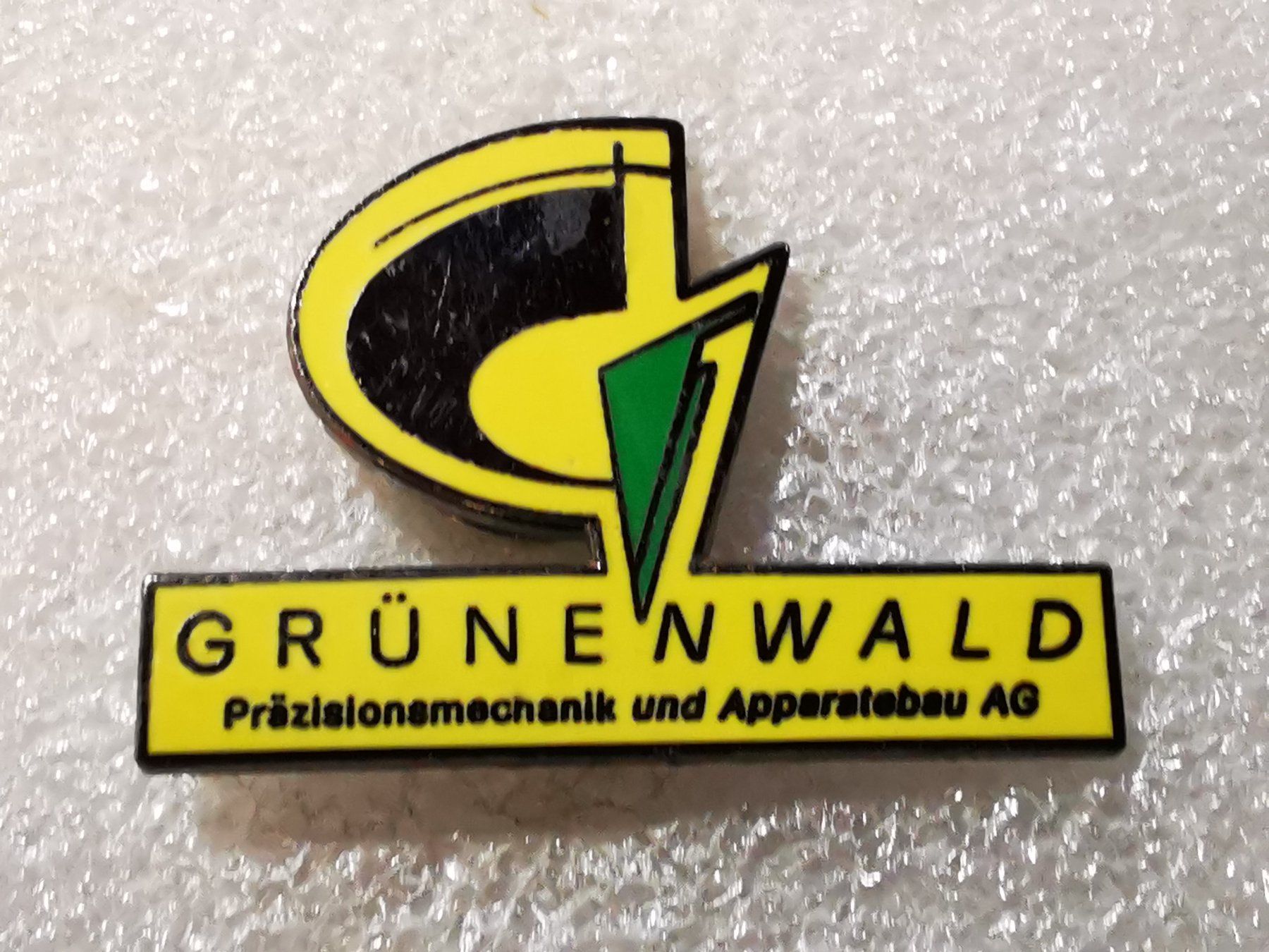 Placchette & Badge: Ansteckpin 32: Grünenwald – Usato da Oppligen venduto da Pin-Fall-Shop