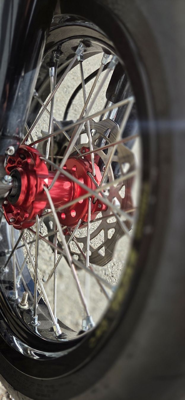 Suzuki Strada: Suzuki Valenti RMX 450 – Usato da ürschhausen venduto da Greenpower36 4