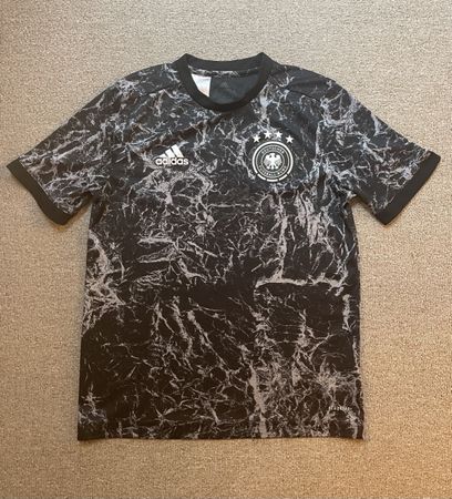 DFB Fussball Trikot adidas schwarz neuwertig