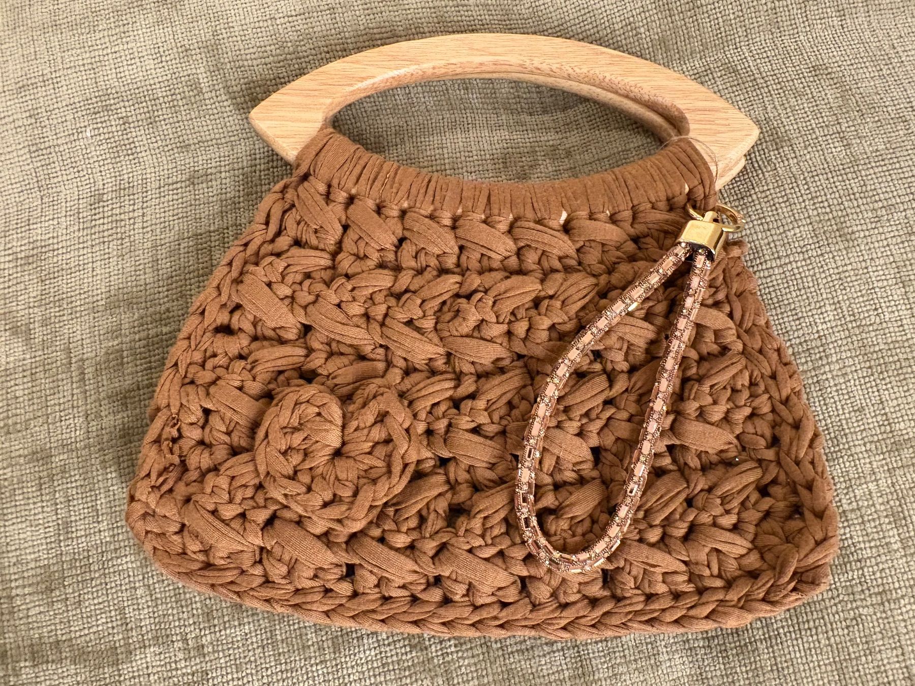 Borse da donna: Gehäkelte Handtaschen – Nuovo (secondo la descrizione) da Hinwil venduto da camposlu 1