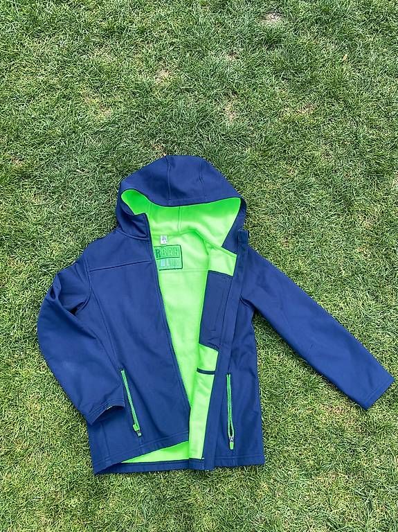 Giacche & Cappotti: Warme Soft-Shelljacke Gr.158 mit Kapuze – Usato da Zürich venduto da sisasu01 3