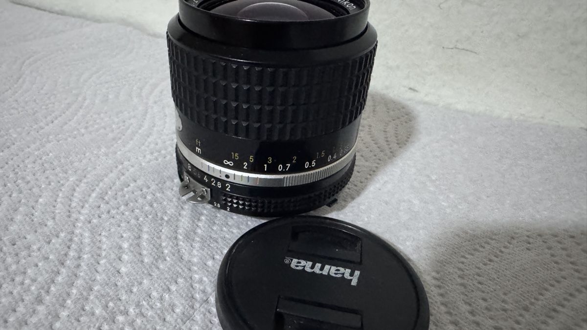 Nikon Objektive: Nikon NIKKOR Objektiv 28mm 1:2 – Gebraucht aus Zürich von beli_30 1