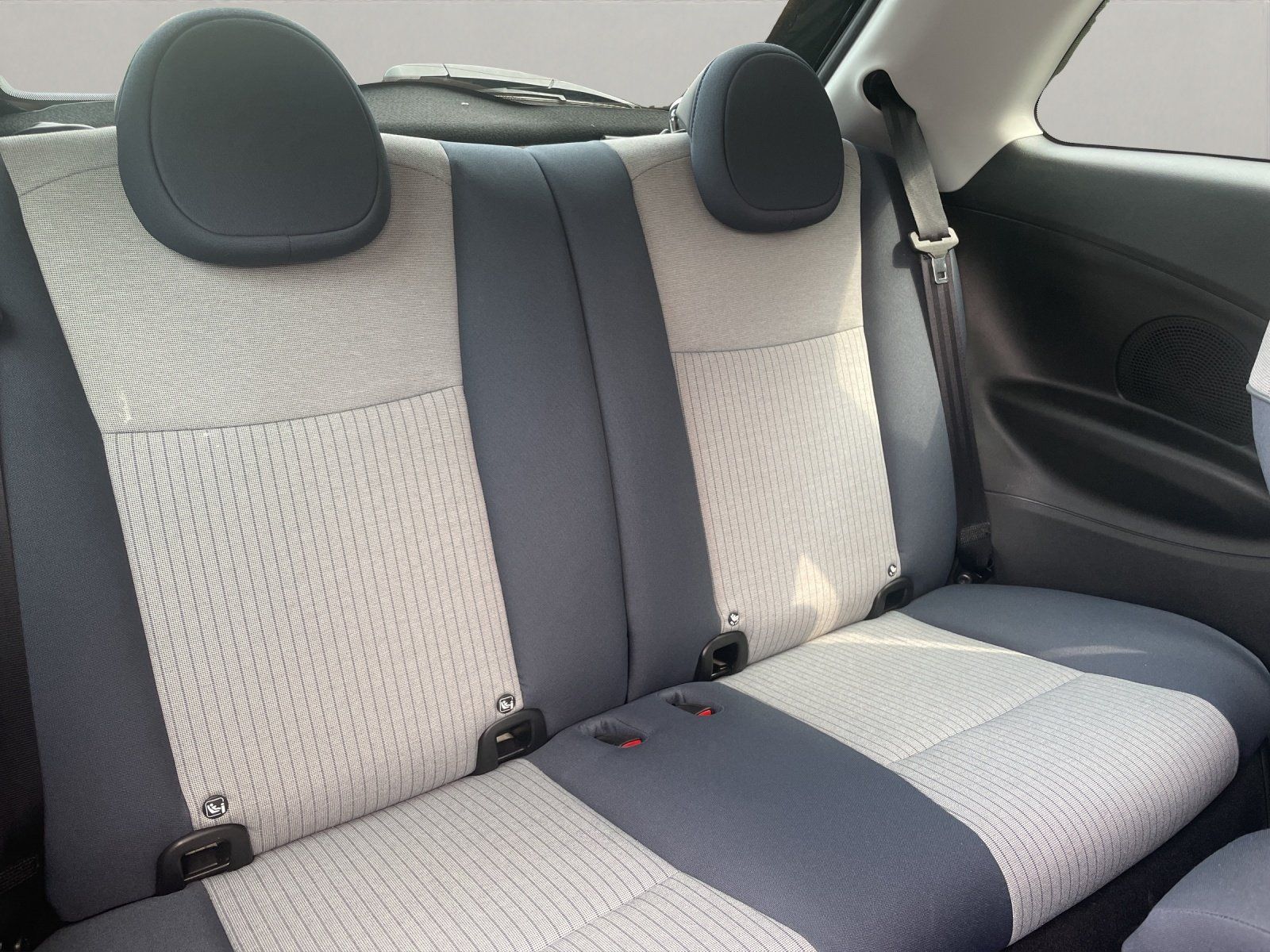 Fiat Automobili: Fiat 500 e Icon – Usato da Frauenkappelen venduto da Autohaus-Bern 6