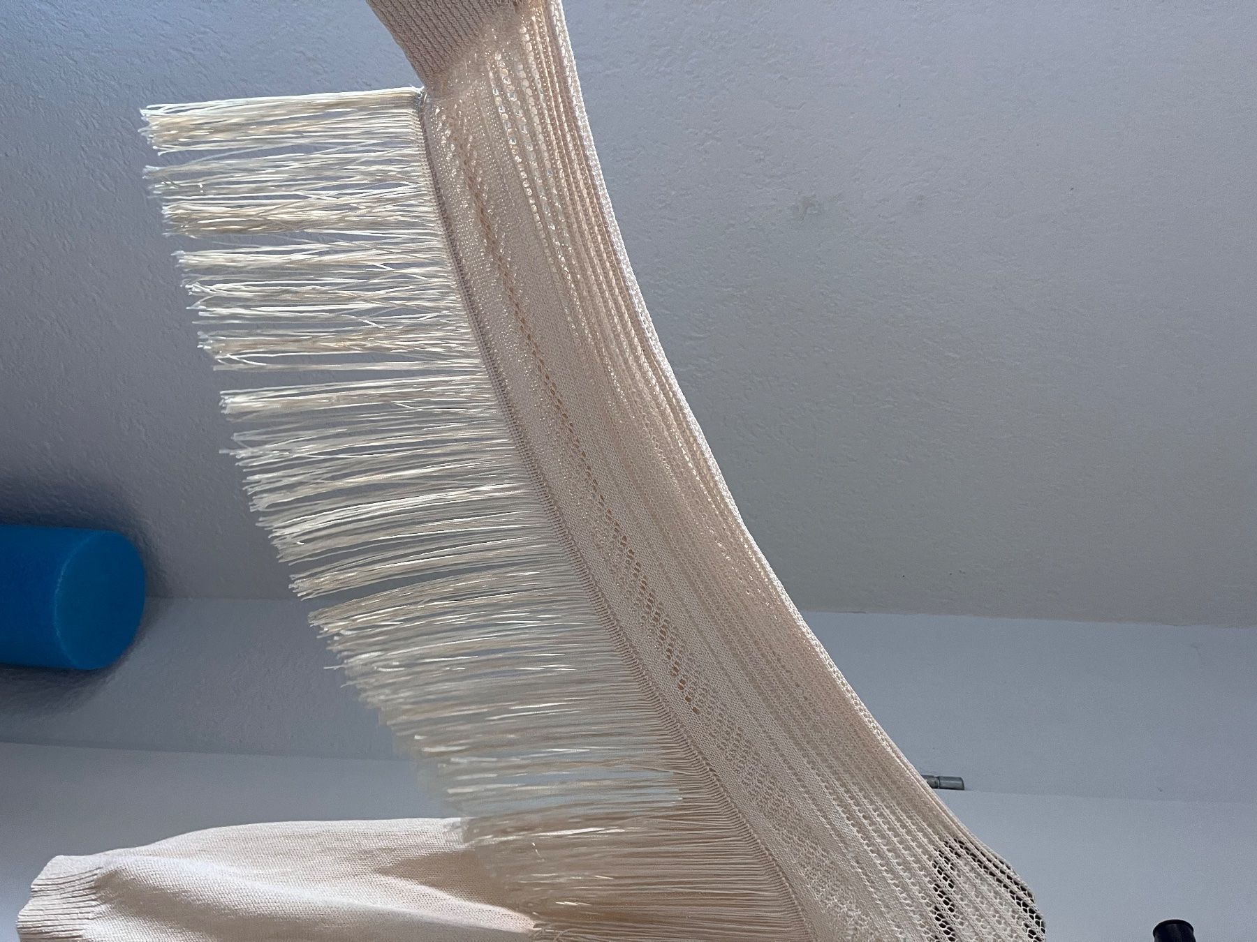 Liu Jo Maglioni & Felpe: LIU JO Strickpullover mit Fransen, Top Zustand, Beige – Usato da Baar venduto da DealDiHei 1