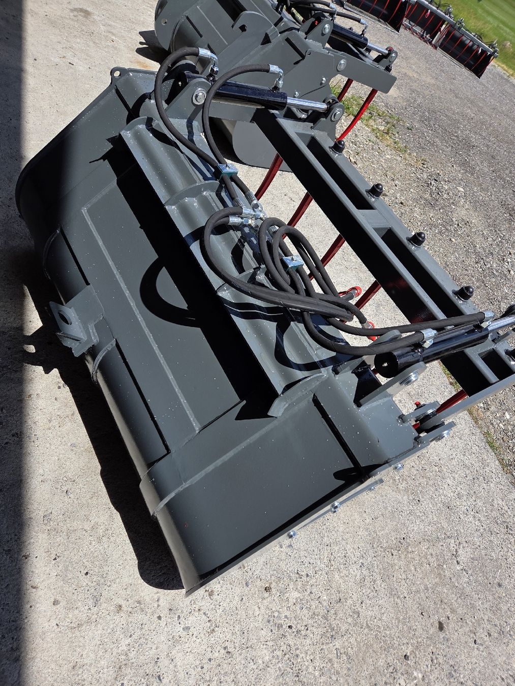 Weidemann Chargeur de ferme: Neue Krokoschaufel 1.3m Weidemann – Neuf (Voir description) à Unteriberg par Prinz011 2