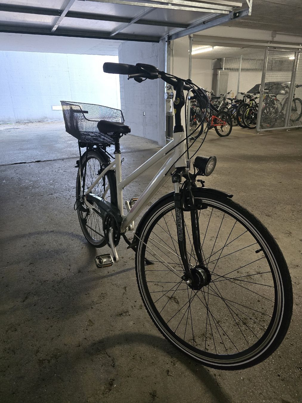 Velos: CYCO Allround Damenfahrrad 28'' – Neu (gemäss Beschreibung) aus Kreuzlingen von Klingelton_21600