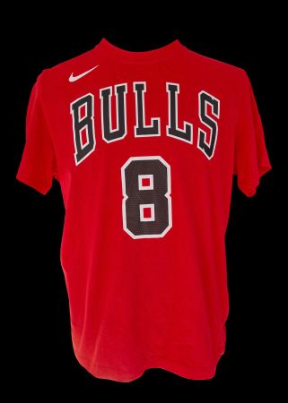 566CV – T-shirt The Nike Tee  – L