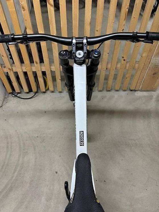 Biciclette: Trek Session 9 X01 - 2024 - R2 – Usato da Uerzlikon venduto da dar_7nb6 3