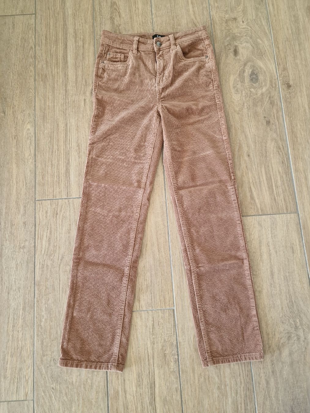 C&A Pantaloni: Cordhose hellbraun C&A / Gr.36 – Usato da Auw venduto da buluntshi