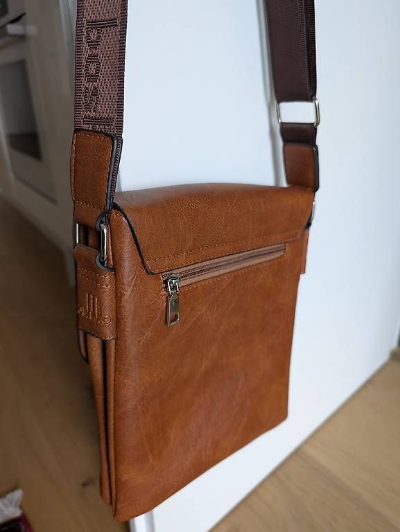 Taschen: Umhänge Tasche aus Leder – Neu (gemäss Beschreibung) aus Zofingen von bue_nd8b 3