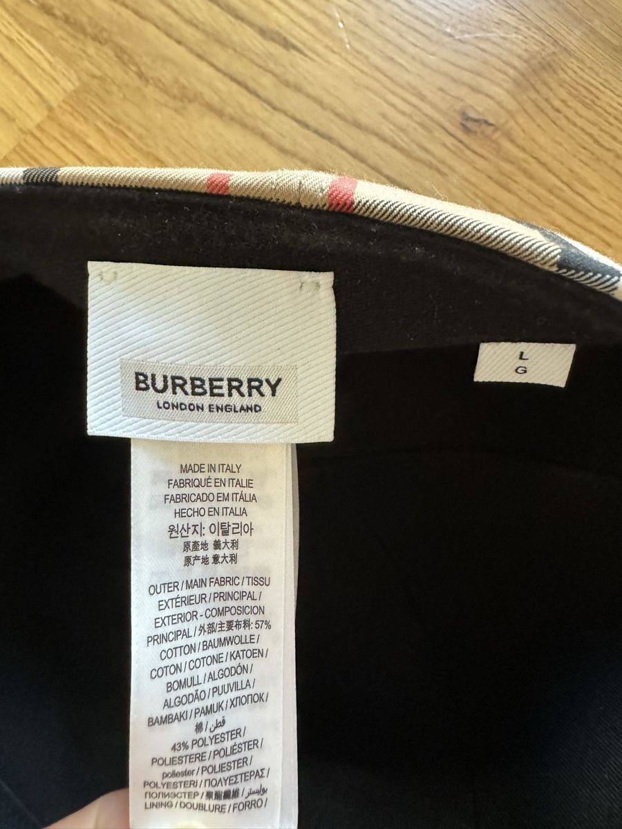 Burberry Copricapi, berretti & cappellini: Burberry Cap | Kaum getragen – Usato da Zürich venduto da Azzaro13 4