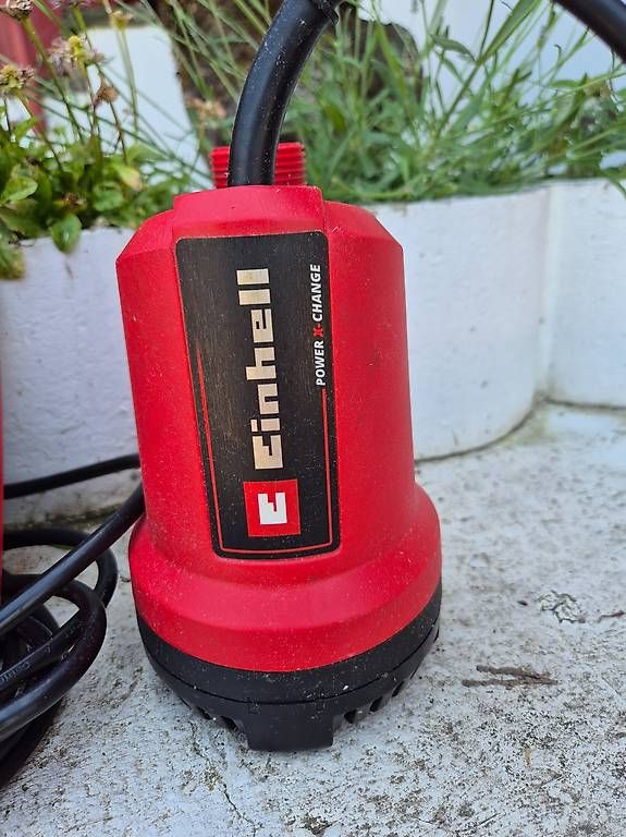 Pompes et pièces: Einhell Akkupumpe – D'occasion à Mörschwil par Koi50 1