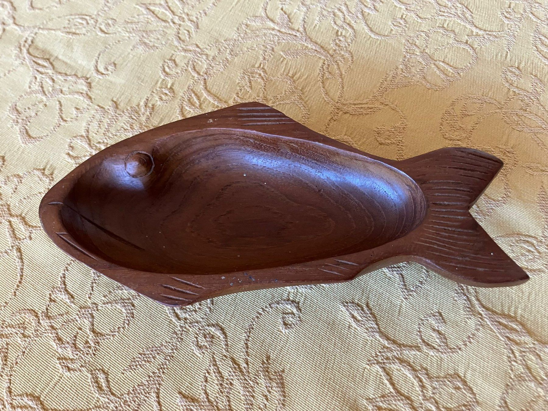 Sonstige Dekorationen & Accessoires: Contenitore in legno a forma di pesce – Gebraucht aus Melano von H-Sara